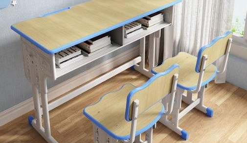 定制双人学生课桌椅需要注意哪些细节